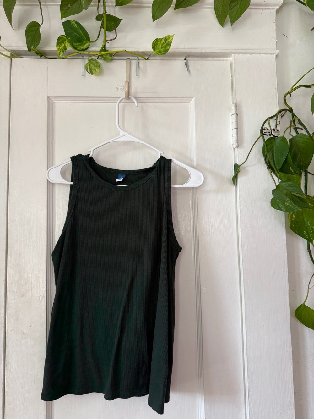 Old Navy dark green Ribbed Tank Top LUXE